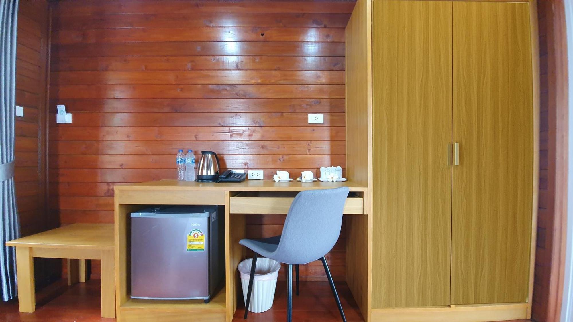 Horizon Beach Resort Koh Jum Room photo